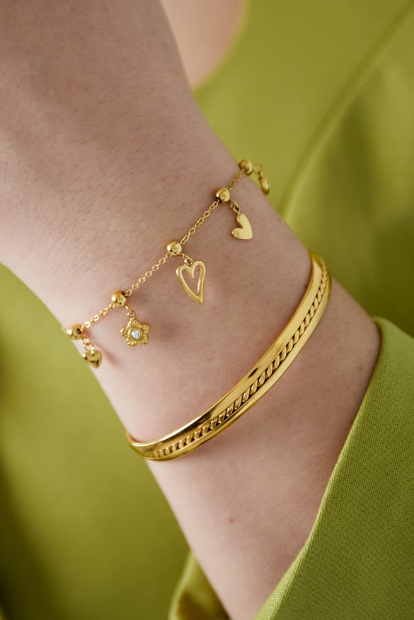 adore charms bracelet 2