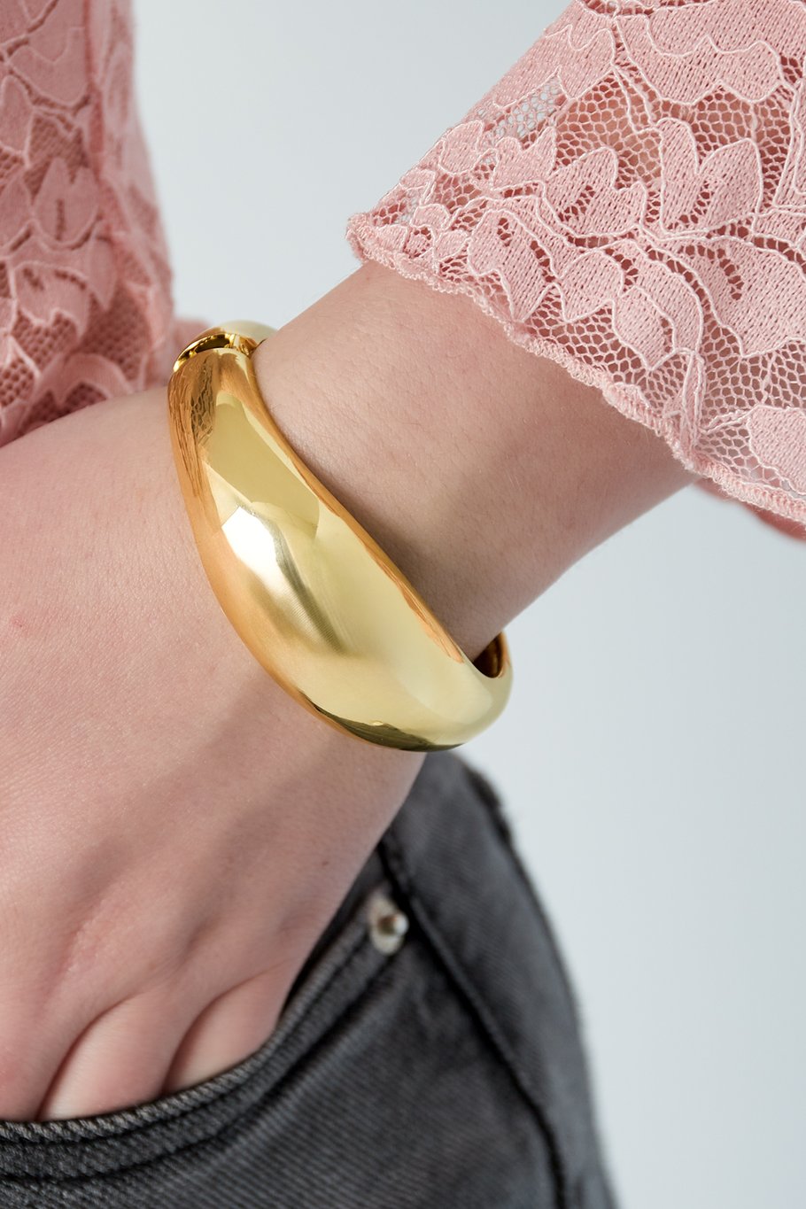 Thick Bangle Picture2