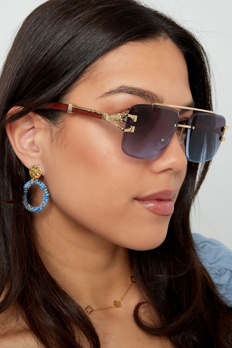 Sonnenbrille Holzdetails Leopard Bright Blue Bild5