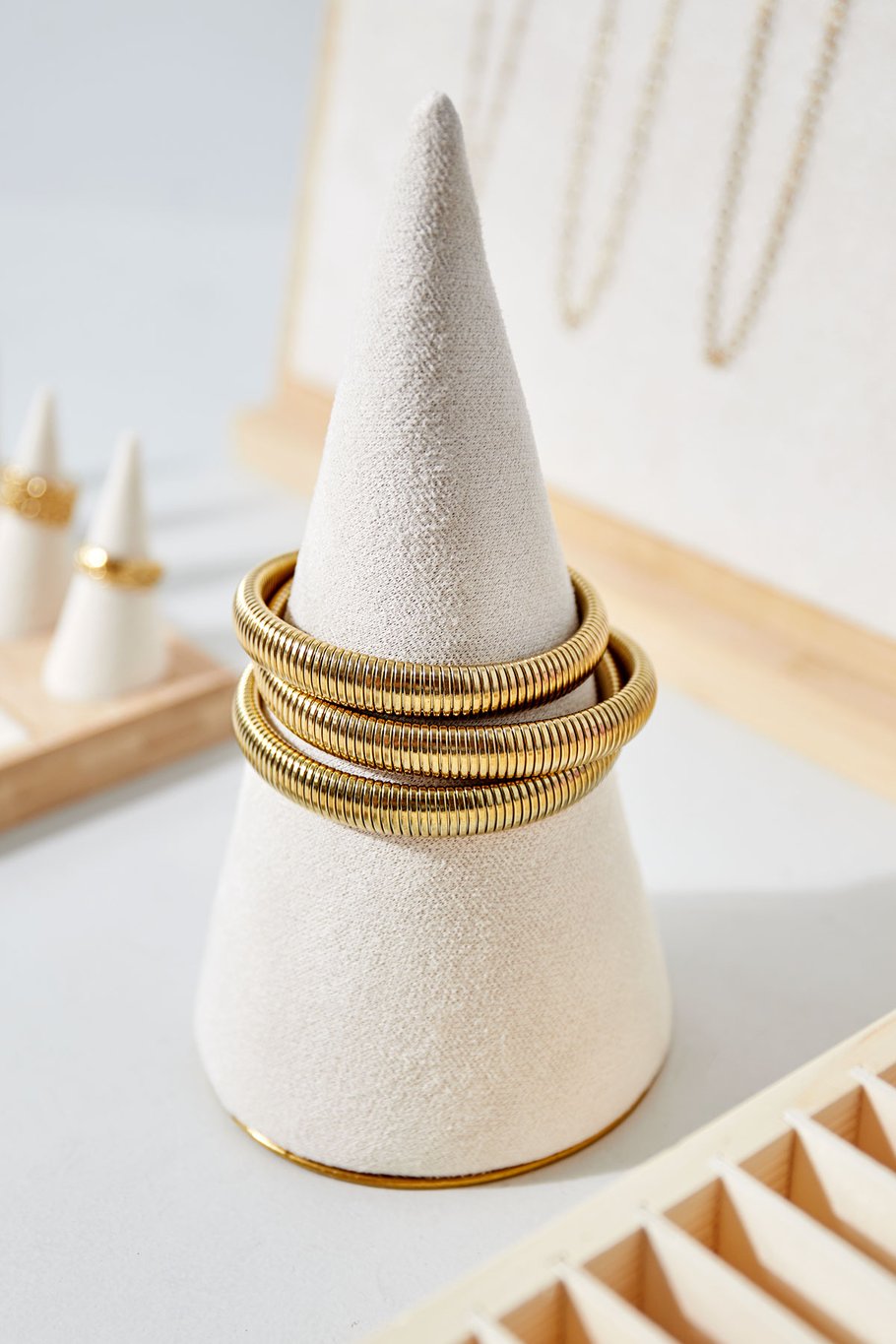 Armband-Display-Pyramide – rosa Bild2