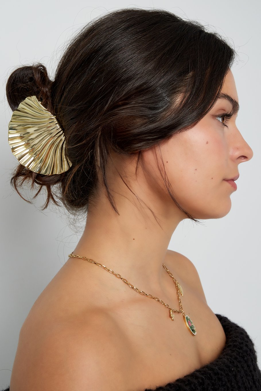 Pinza para el pelo con forma de concha - dorada Imagen2