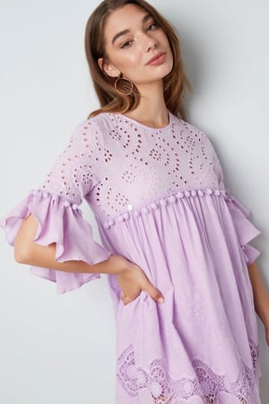 Dress embroidered details lilac h5 Picture6