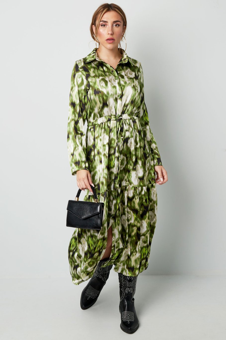 Maxikleid mit Blumendruck in Grün Bild3
