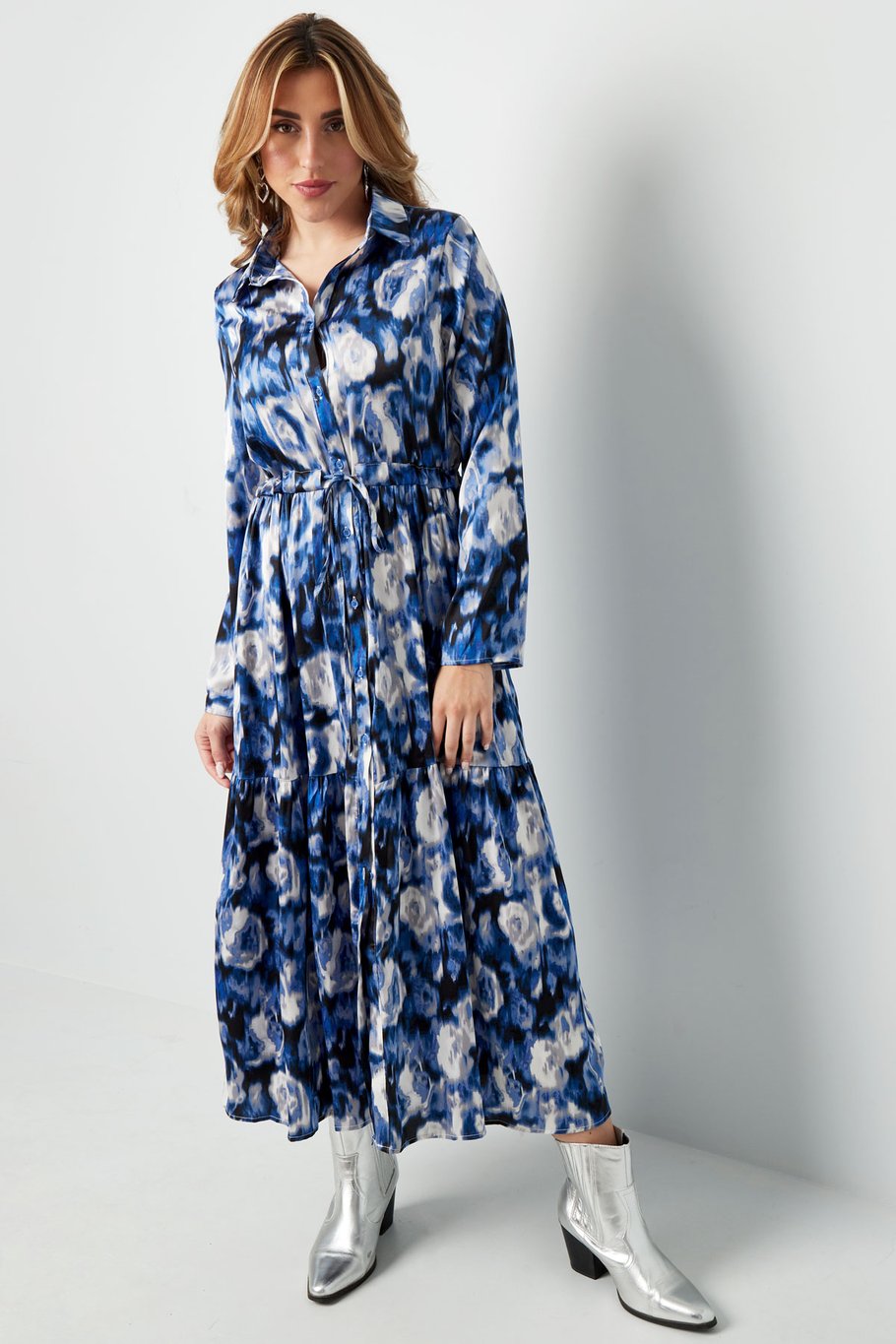 Maxikleid mit Blumendruck in Grün Bild6