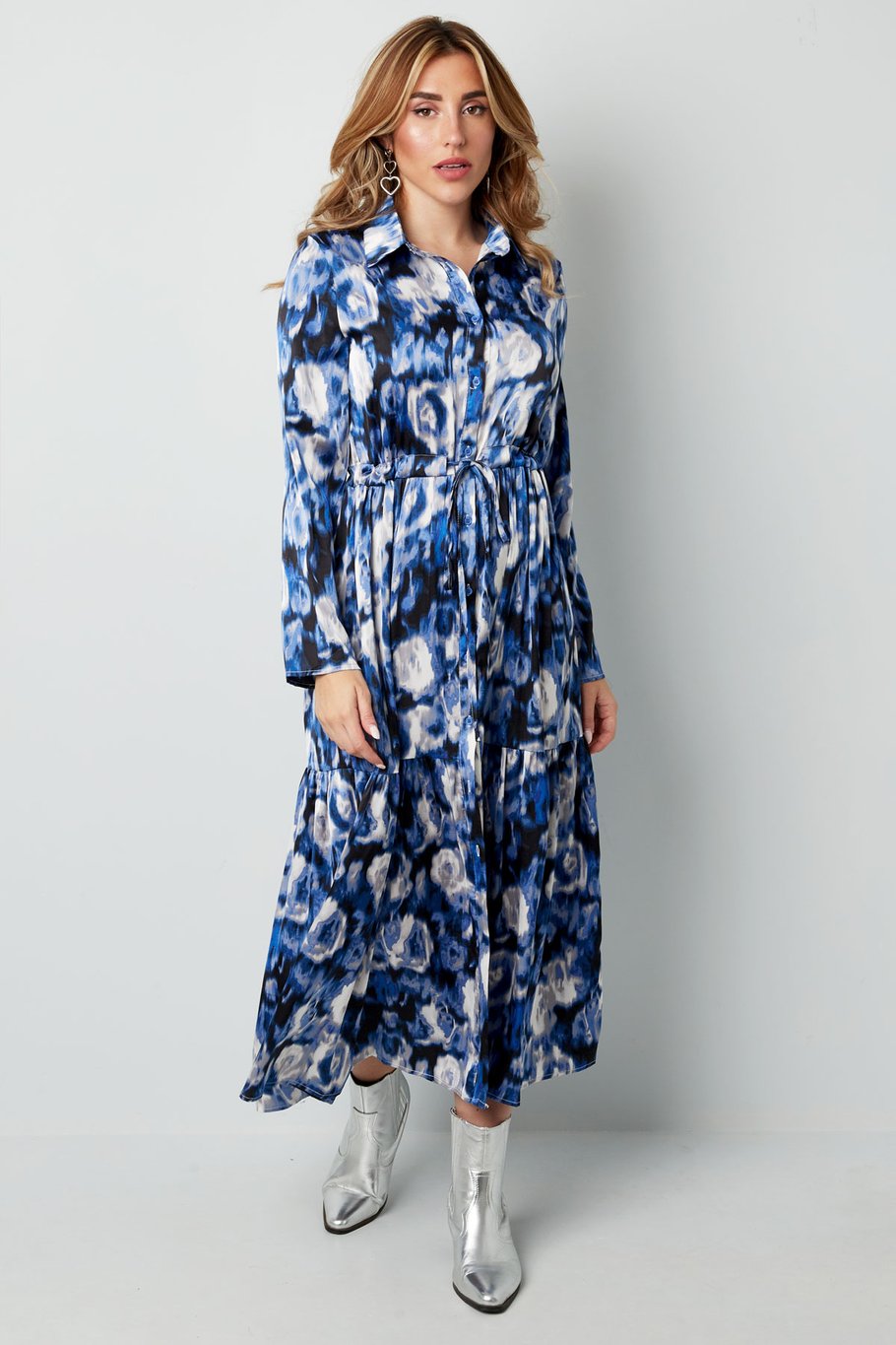 Maxikleid mit Blumendruck in Grün Bild7