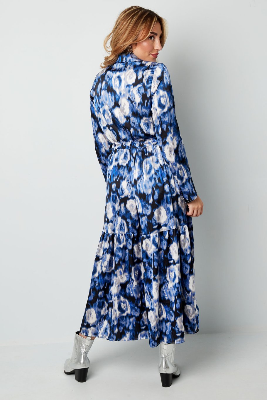 Maxikleid mit Blumendruck in Grün Bild8