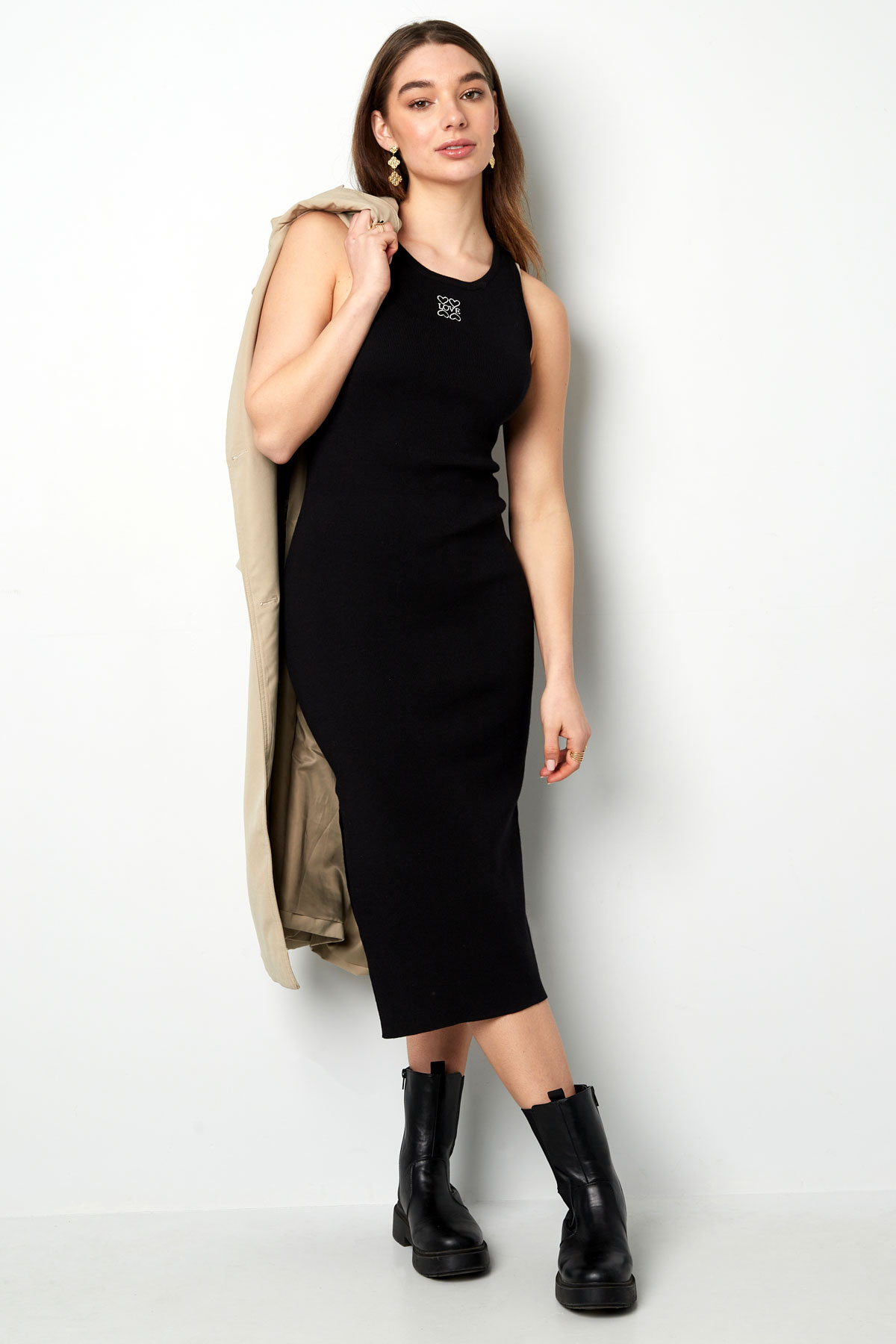 Long knitted dress love - white