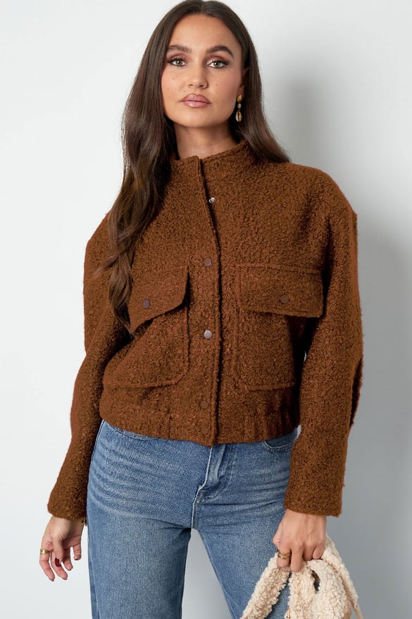 Bomberjacke aus Bouclé