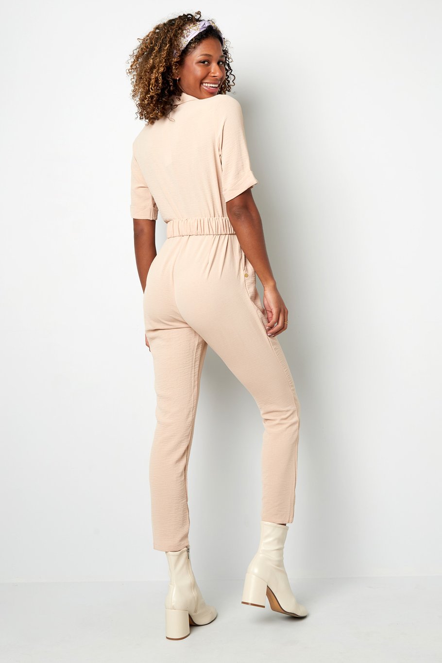 Combinaison Avec Ceinture Beige Image10