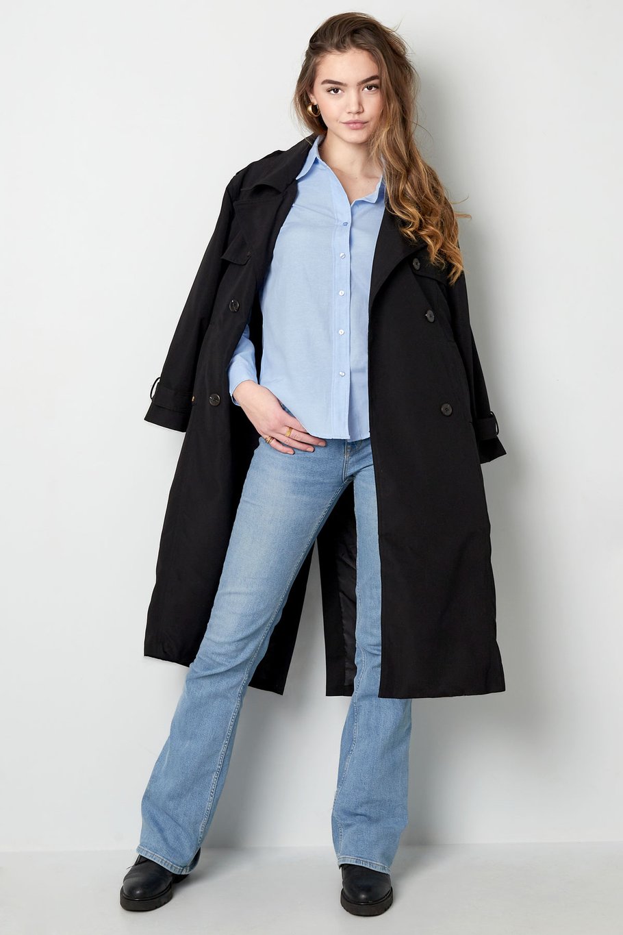 Einfache schlichte Bluse – weiß Bild10