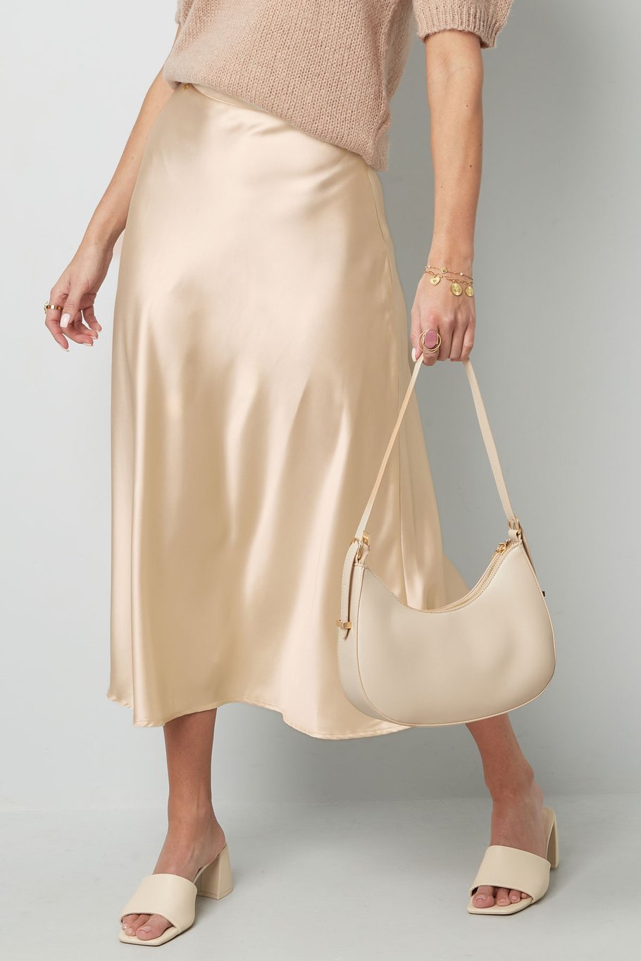 Falda midi - champagne  Imagen4