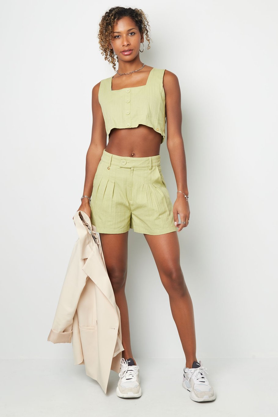 Crop-Top-Knotendetail – weiß S Bild3