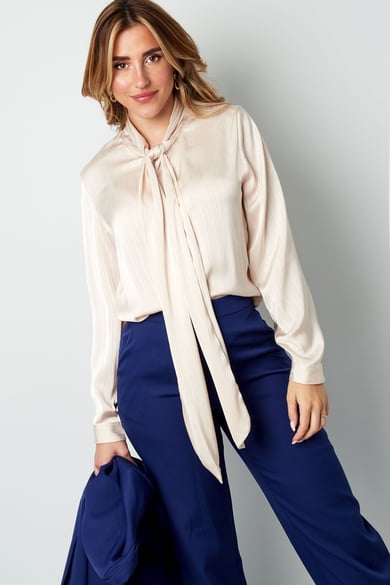 Cremefarbene Bluse mit Schleifendetail h5 Bild6