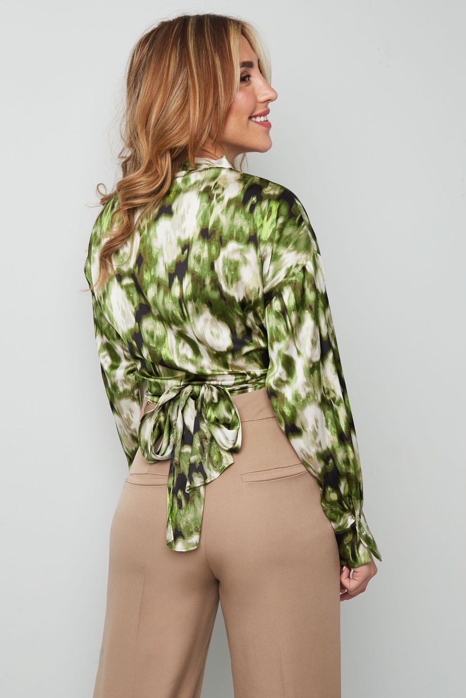 Wickelbluse Tigerprint - grün Bild6