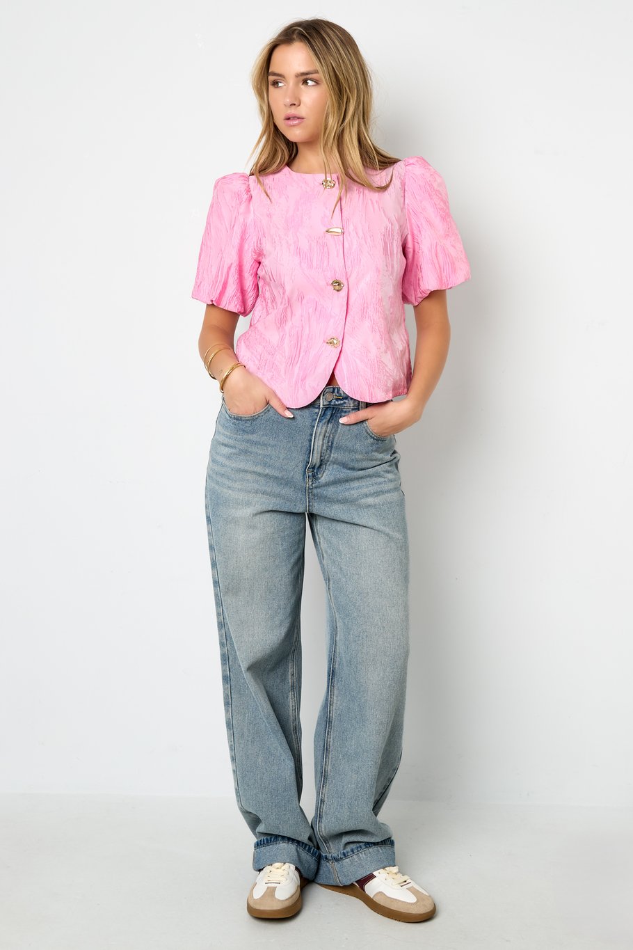 Puff Sleeve Statement Top Picture6