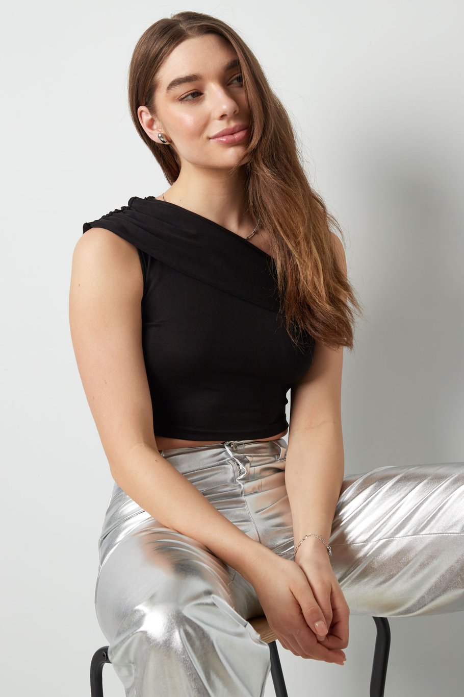 Klassisches One-Shoulder-Oberteil – weiß Bild4