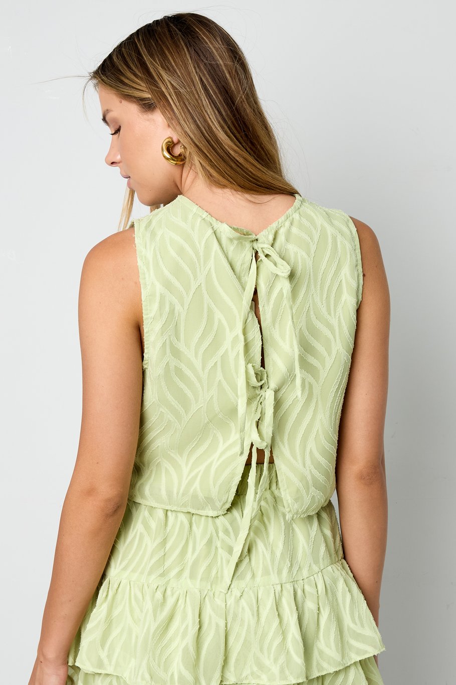 Co-ord Set White Leaves - Sleeveless Tops Picture10
