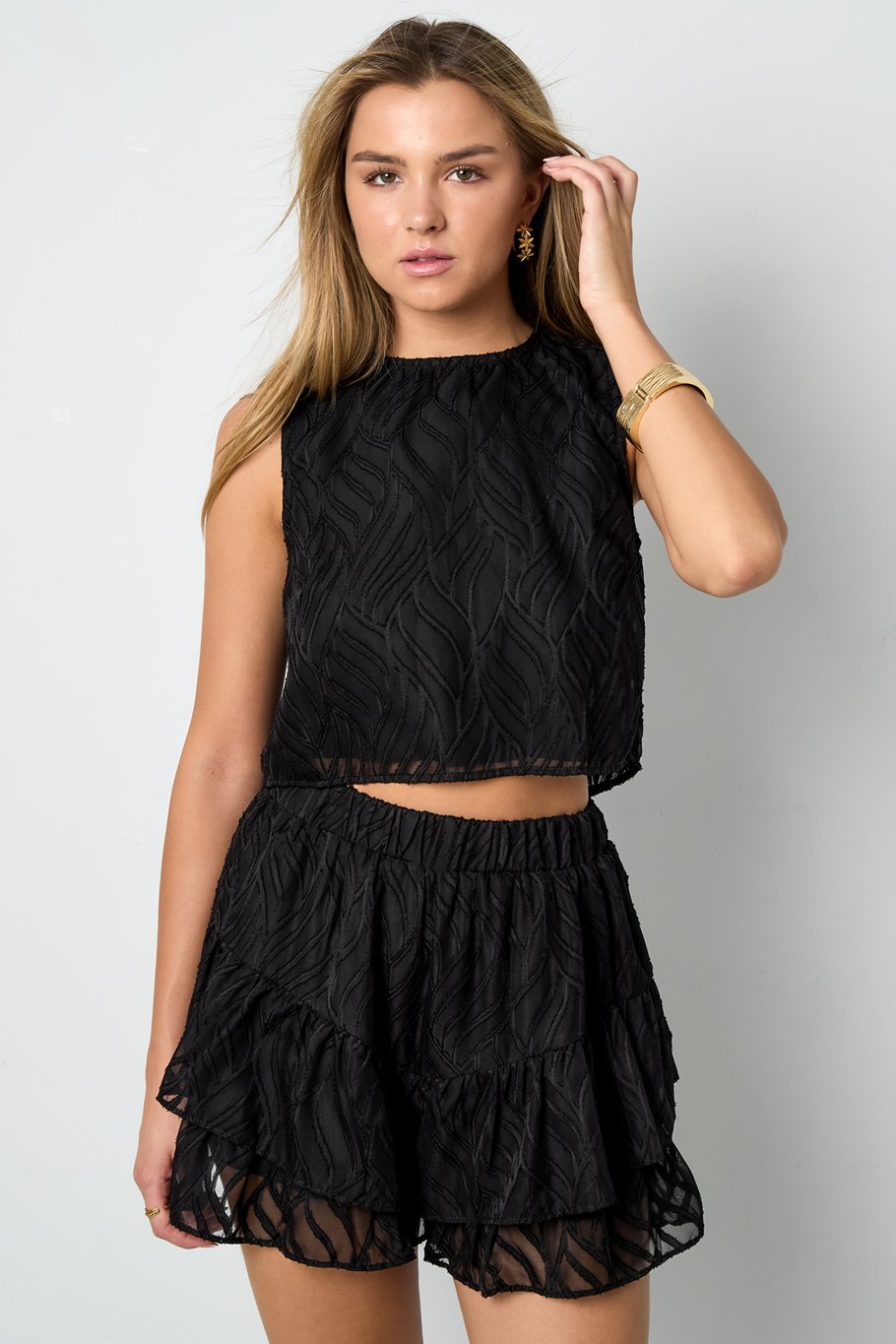 Co-ord Set White Leaves - Sleeveless Tops Picture11