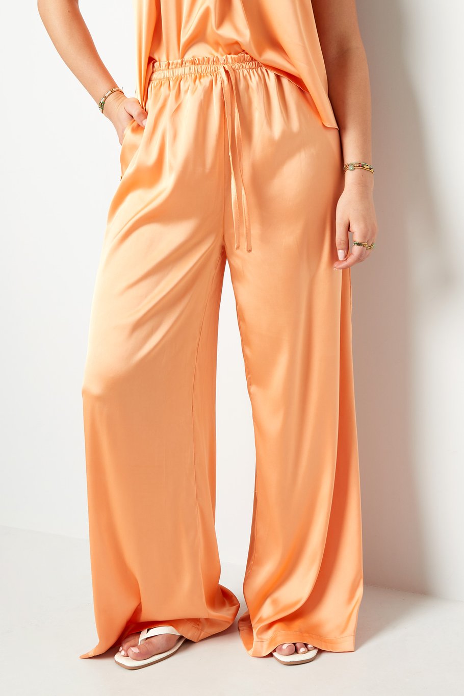 Pantalon Satin Blanc Image2