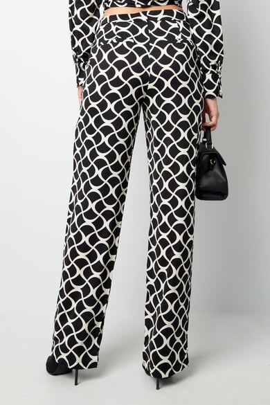 Pantalón estampado gráfico camel h5 Imagen7