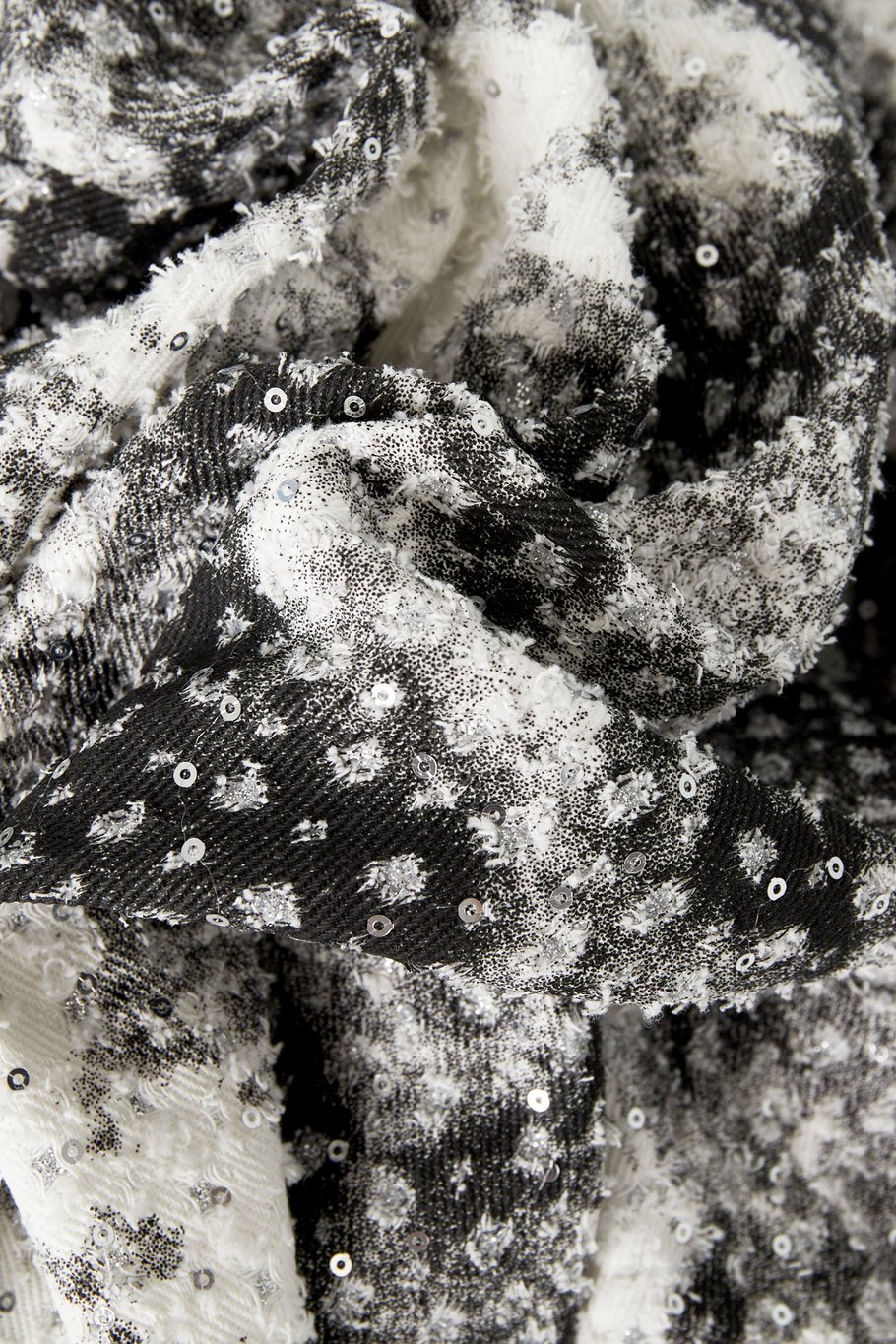 Short spots with glitter - black and white - S Picture5