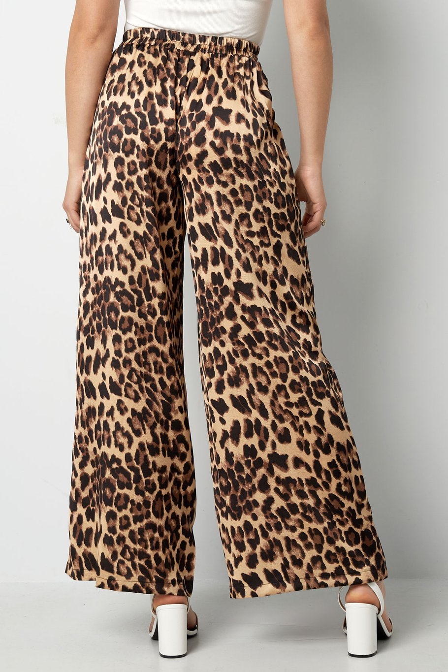 Pantaloni ampi stampa leopardo - marrone Immagine10