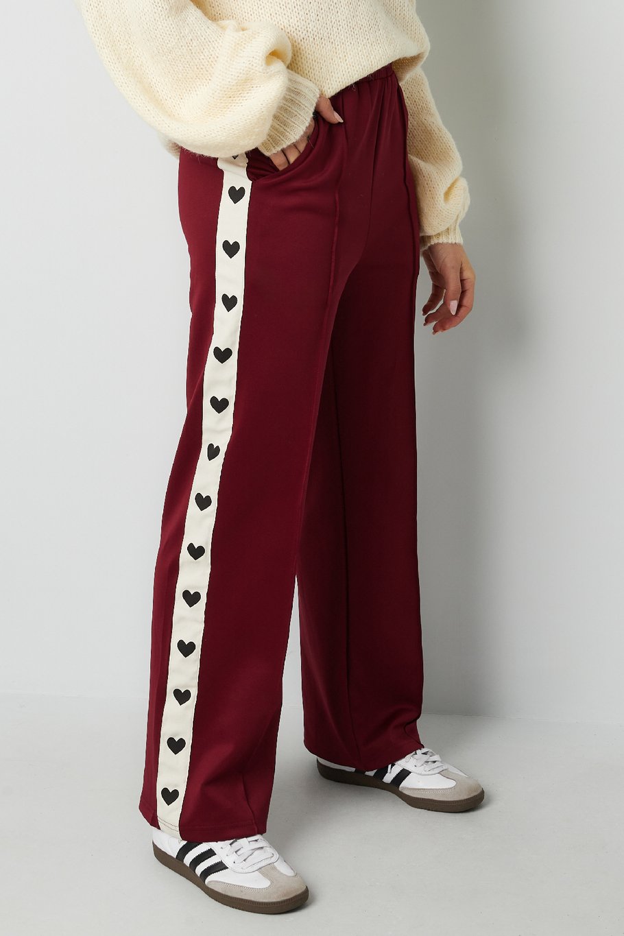 Pants with hearts on the side - red Picture4
