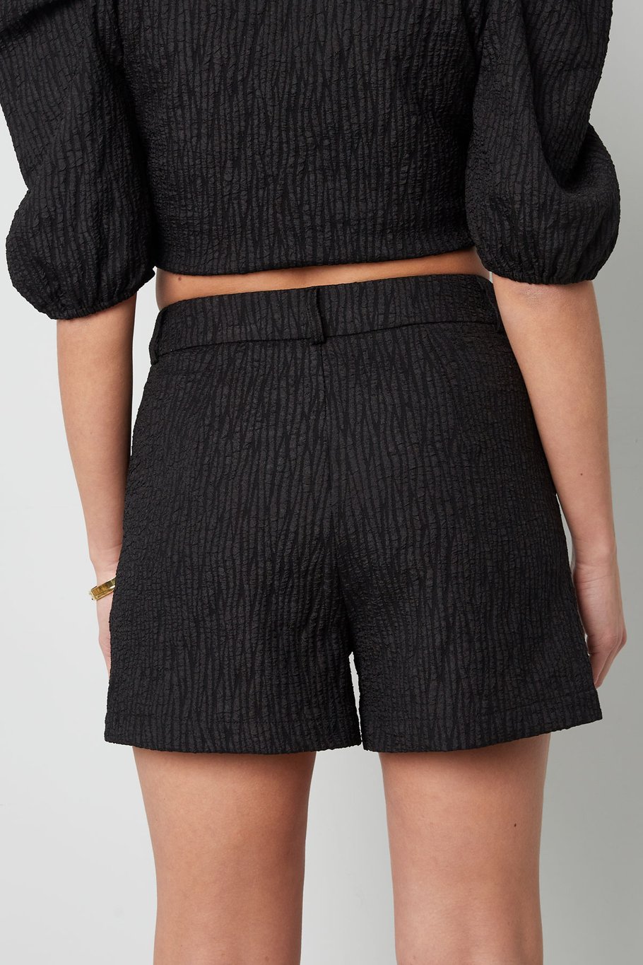 Tiger Shorts - Black Picture3