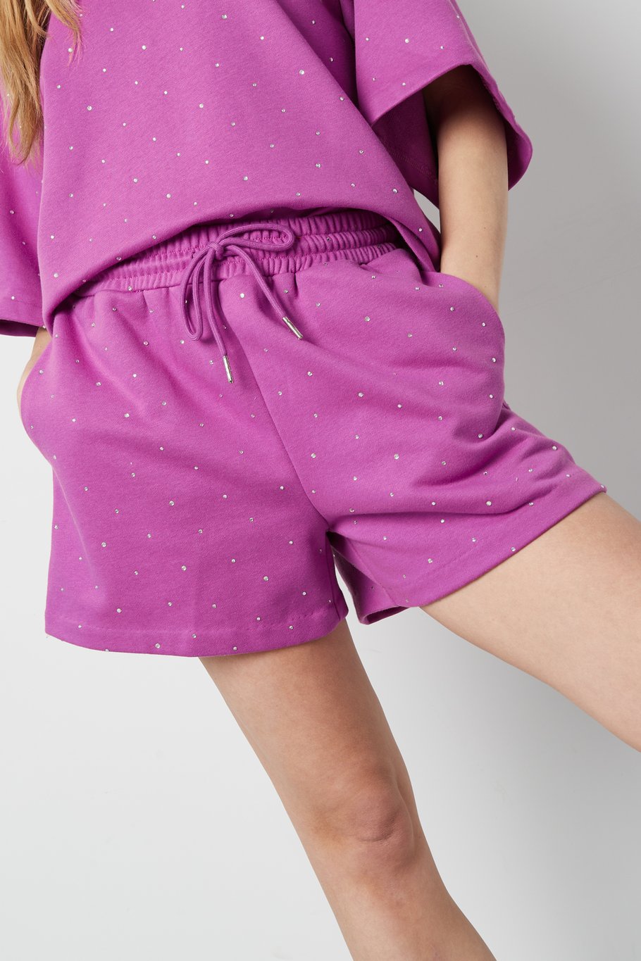 Jogging fabric shorts with studs - Pink Picture2