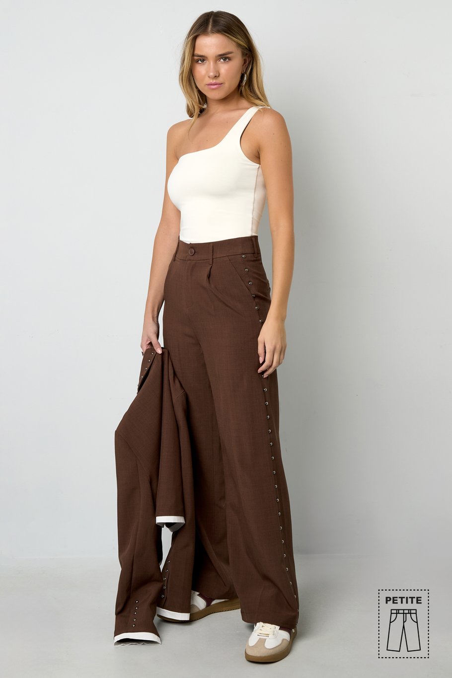 Studs Pants h5Picture8