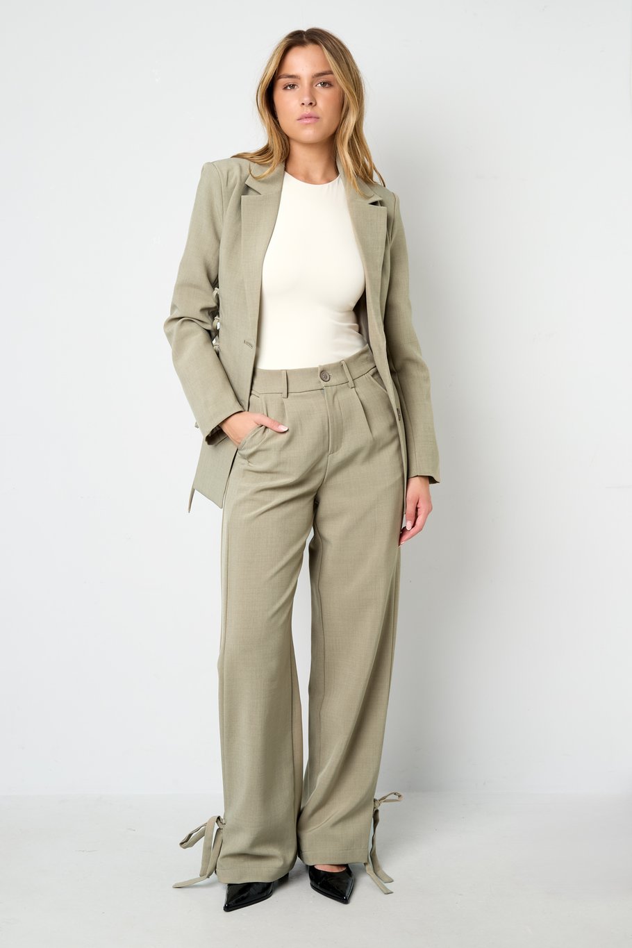 Pants with bows h5Picture6