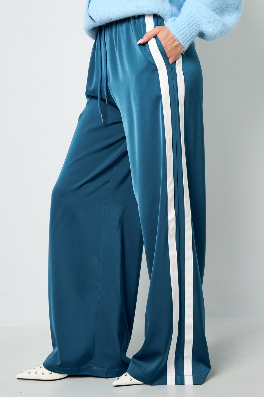 Satinhose Streifen Bild9