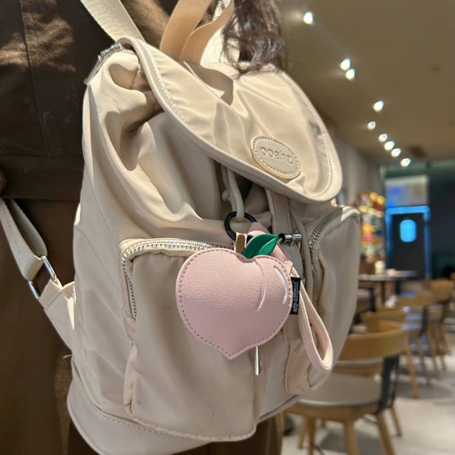 1 pezzo di grazioso ciondolo per borsa in pelle a forma di frutta