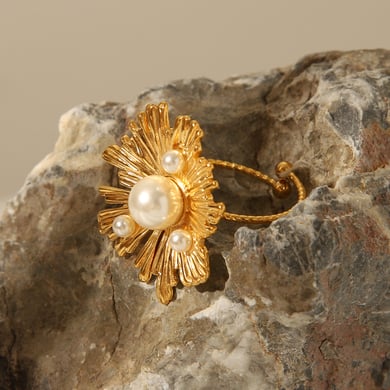 Elegante set di orecchini a forma di fiore in acciaio inossidabile color oro h5 Immagine4