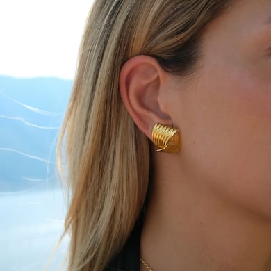 1 par de pendientes de botón de acero inoxidable chapados en oro de 18 quilates con diseño geométrico de estilo sencillo para mujer h5 Imagen10