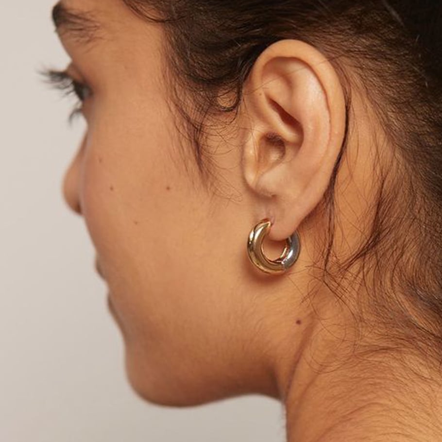Europäischer und amerikanischer INS-Stil, 4 mm, neues Design, schlichter 18 Karat vergoldeter Edelstahlschmuck, Gold- und Silber-Creolen-Zubehör Bild3