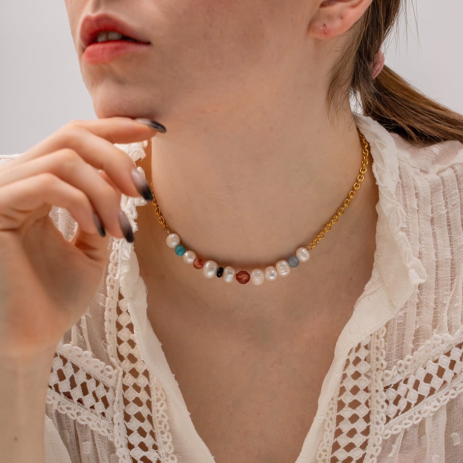 1 Stück Perlenketten im französischen Retro-Stil mit bunten Natursteinperlen aus Edelstahl, 18 Karat vergoldet, für Damen Bild3