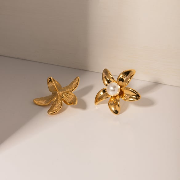 European and American cross-border INS style personality trend 18k gold stainless steel inlaid pearl flower earrings earrings jewelry wholesale 2