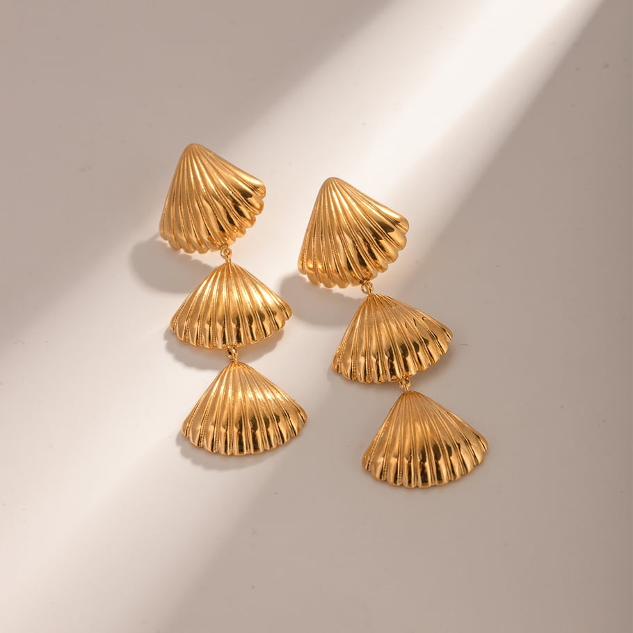 European and American fashion trend simple and versatile ladies 18k gold stainless steel 3 shells high-end pendant earrings Picture7