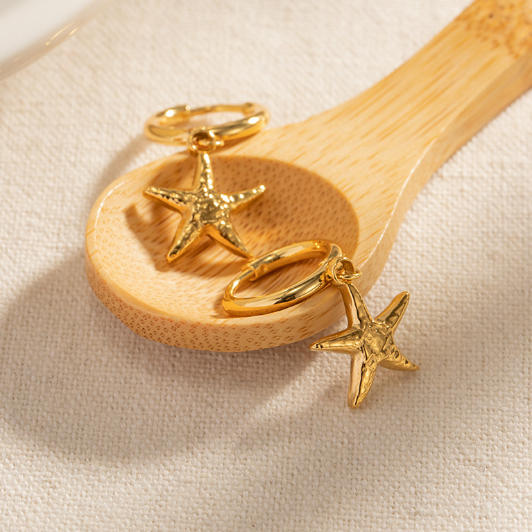 French retro ins style 18K gold stainless steel starfish pendant earrings fashionable women's versatile titanium steel non-fading earrings Picture3