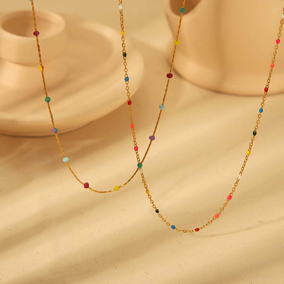 1 pièce de collier de clavicule en acier inoxydable plaqué or 18 carats à la mode avec des perles colorées pour femmes à porter au quotidien Image3