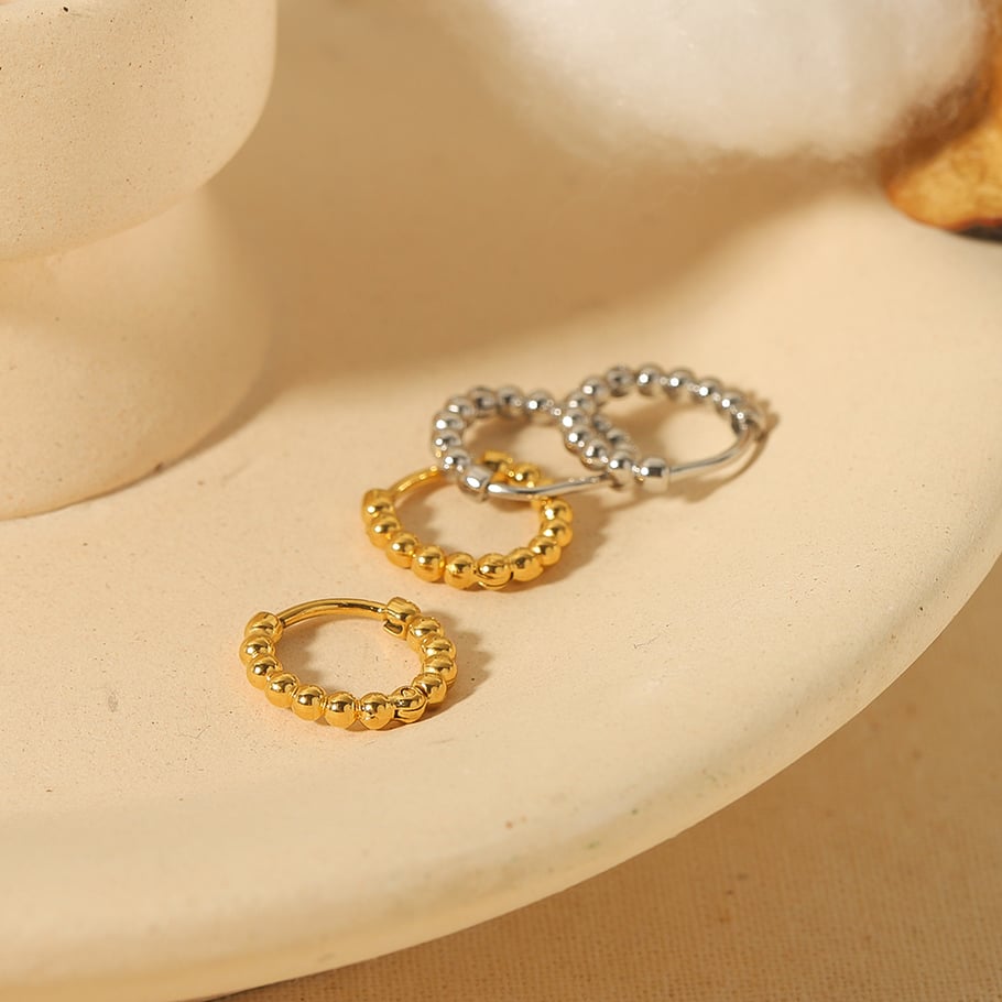 1 pair of simple and fashionable 19k gold-plated stainless steel round bead earrings for women for daily wear Picture3