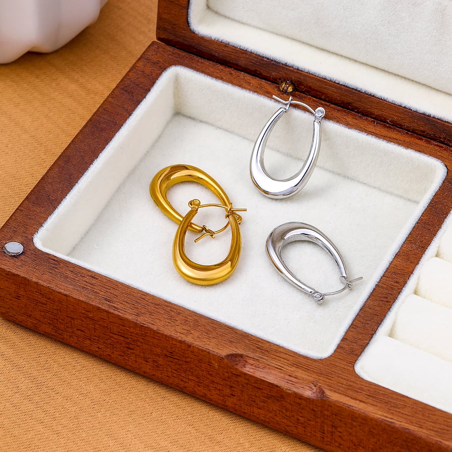 1 Pair Simple Series Simple Geometric Stainless Steel 18K Gold Plated Women Hoop Earrings Picture4