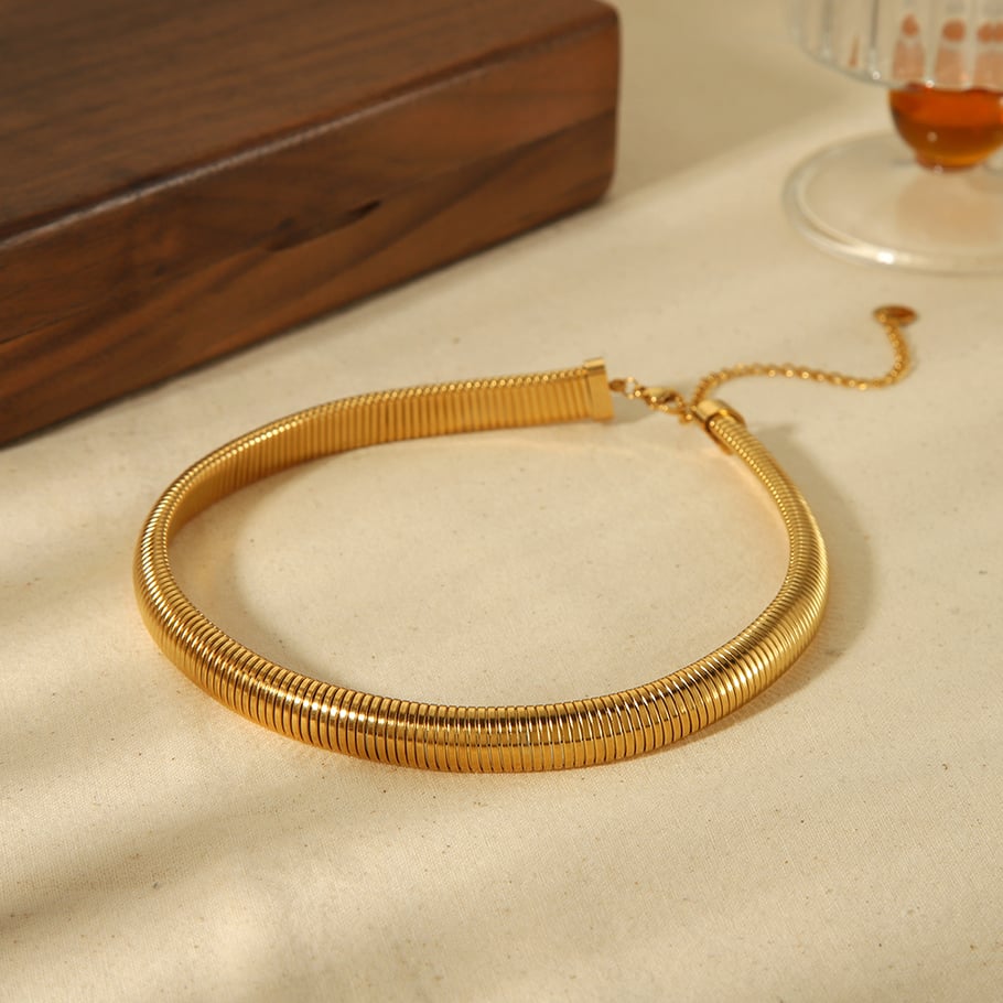 1 Paar personalisierte modische elastische Halskette aus 18 Karat vergoldetem Edelstahl für Damen, Schmuck für den Alltag Bild4