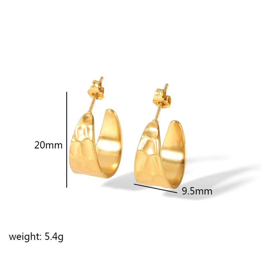 1 Paar einfache und stilvolle 18 Karat vergoldete Edelstahl-Ohrringe mit geometrischem Hammermuster und breiten C-förmigen Ohrringen für Damenschmuck zum täglichen Tragen Bild5