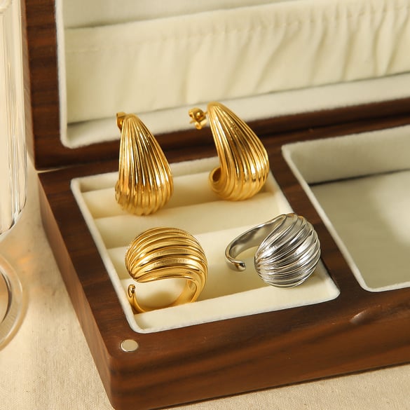 1 pieza de anillo abierto de raya metálica de acero inoxidable chapado en oro de 18k de moda exagerada para joyería de mujer para uso diario 2