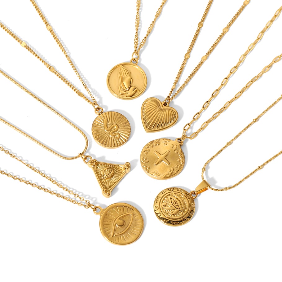 1 piece of simple and stylish 18k gold-plated stainless steel geometric triangle heart-shaped pendant necklace for women's jewelry for daily wear Picture3
