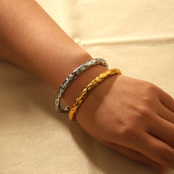 1 piece of classic fashion 18k gold-plated stainless steel lava open bracelet for women jewelry for daily wear 2