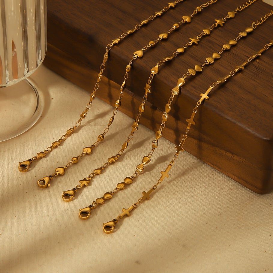 1 paar stijlvolle, eenvoudige 18k vergulde roestvrijstalen kruis-liefdesster-kettingarmbanden voor dames, dagelijks te dragen Afbeelding4