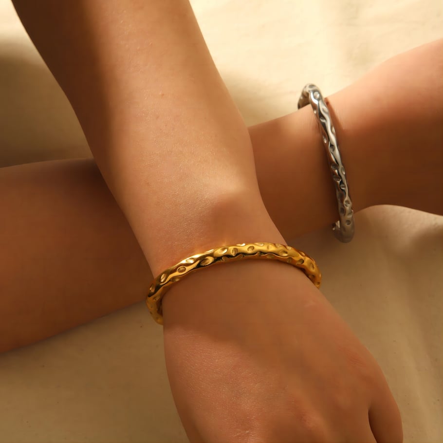1 piece of classic fashion 18k gold-plated stainless steel lava open bracelet for women jewelry for daily wear Picture8